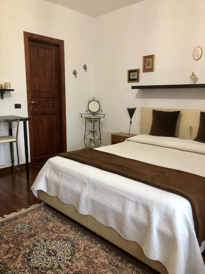 צ'פאלו B&B Roomantic & Piscina Idromassaggio מראה חיצוני תמונה