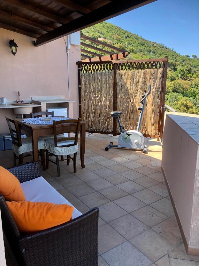 צ'פאלו B&B Roomantic & Piscina Idromassaggio מראה חיצוני תמונה