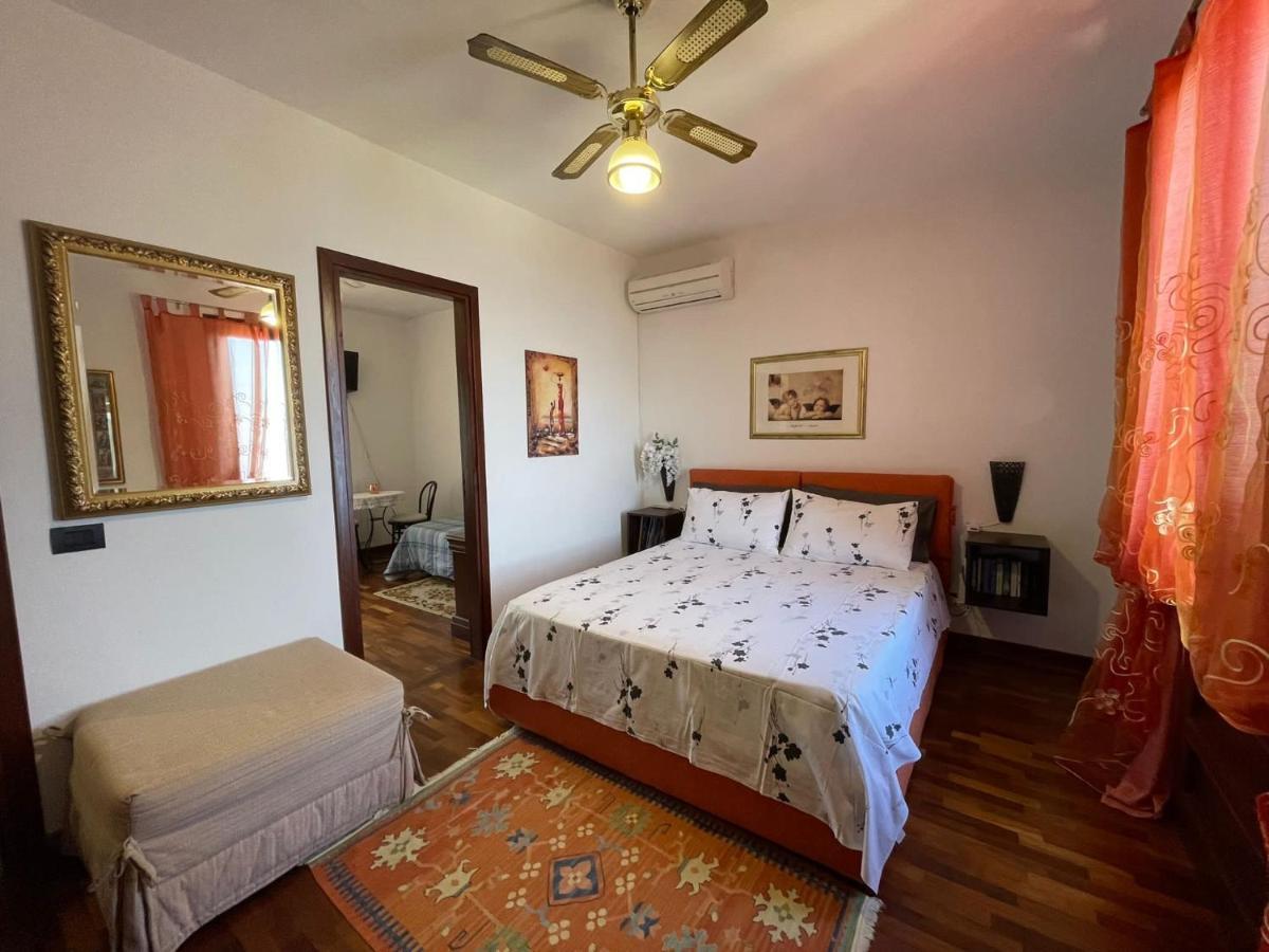 צ'פאלו B&B Roomantic & Piscina Idromassaggio מראה חיצוני תמונה